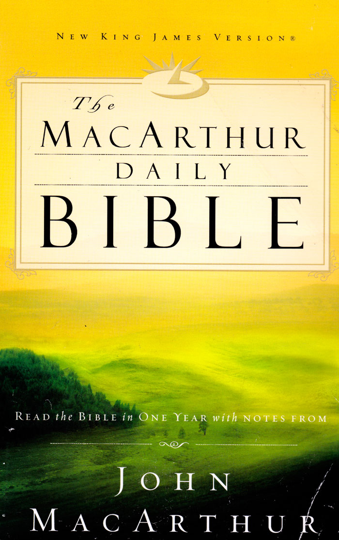 NKJV MacArthur Daily Bible