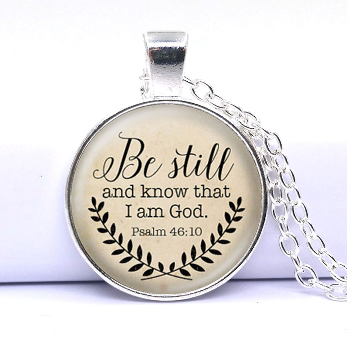 Collana Be still and know argentata